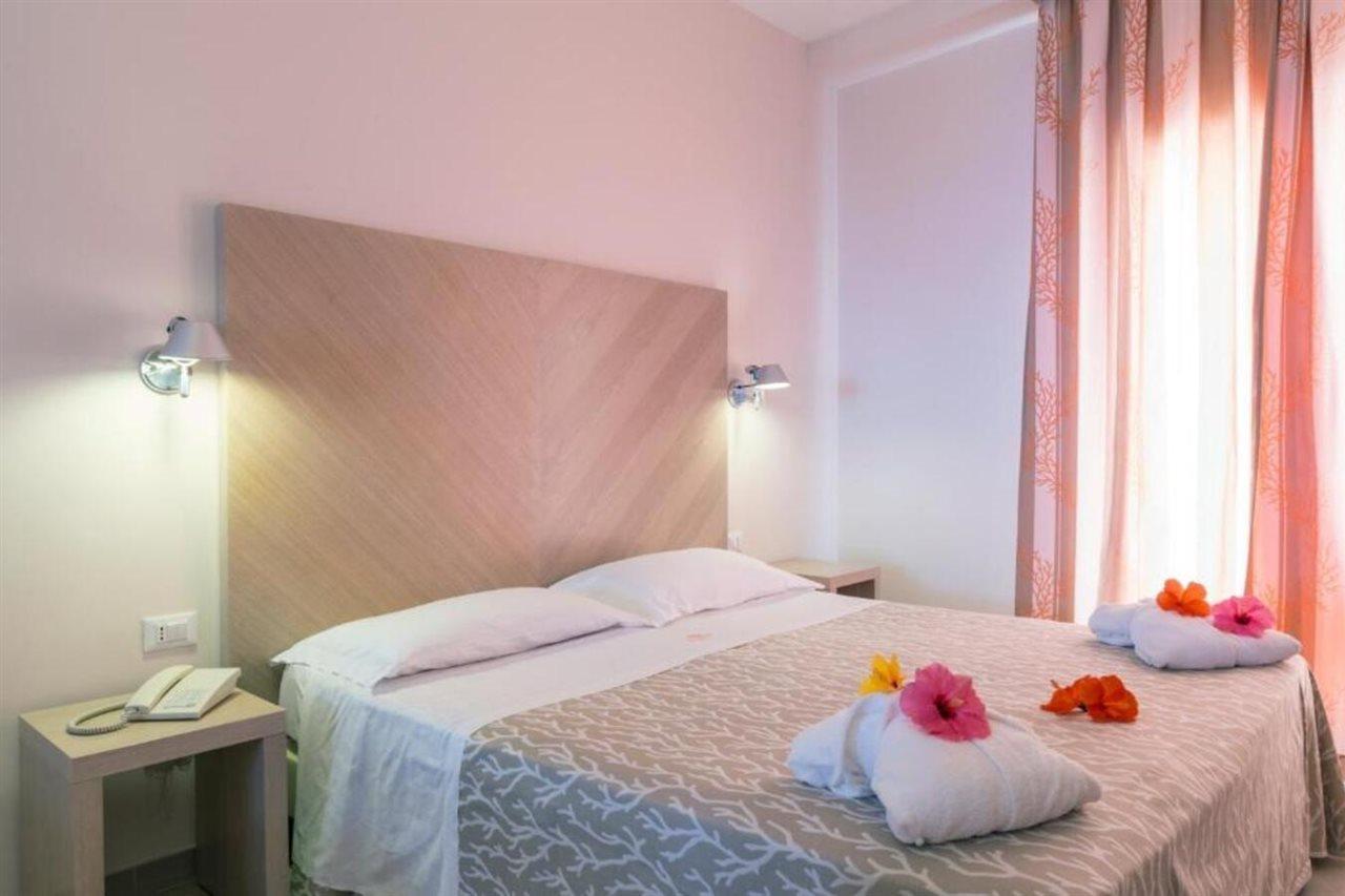 Hotel Villaggio Cala Di Volpe Капо-Ватикано Экстерьер фото