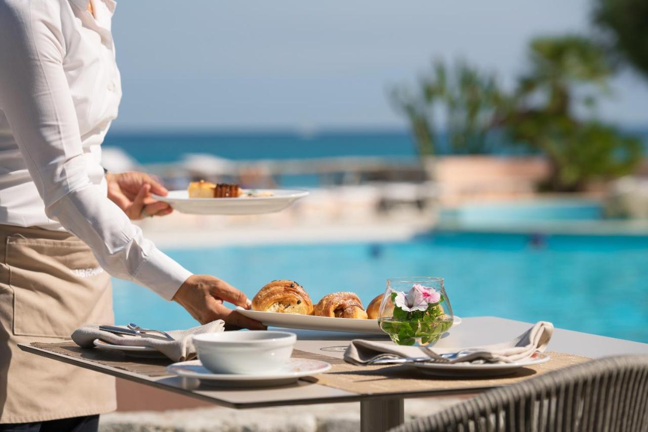 Hotel Villaggio Cala Di Volpe Капо-Ватикано Экстерьер фото